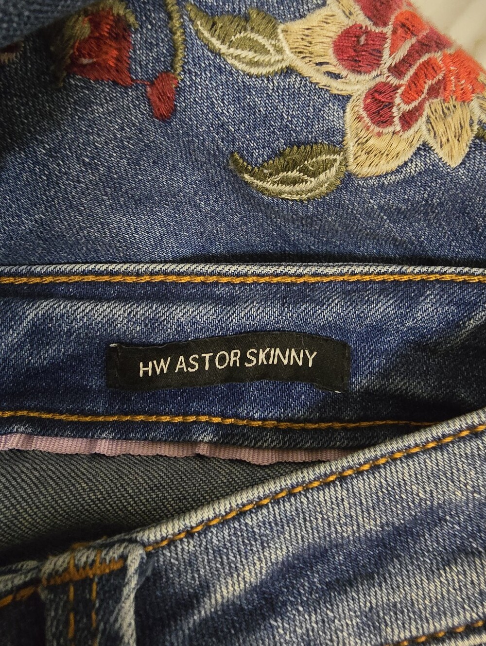 Nanette Lepore HW Astor Skinny Jeans Embroidered Floral Bird Crane Size 2 - Picture 10 of 11